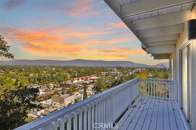 Image 3 for 4248 Vanetta Dr, Studio City, CA 91604