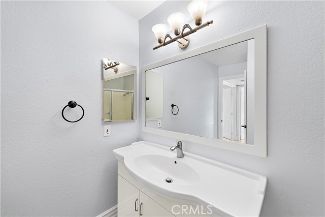 Detail Gallery Image 15 of 22 For 21941 Rimhurst #M Dr, Lake Forest,  CA 92630 - 2 Beds | 1 Baths