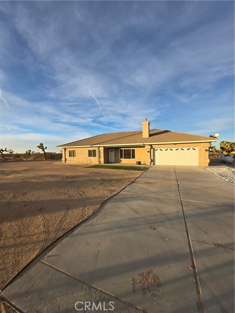 Detail Gallery Image 1 of 24 For 8720 Greasewood Ln, Victorville,  CA 92392 - 4 Beds | 2 Baths