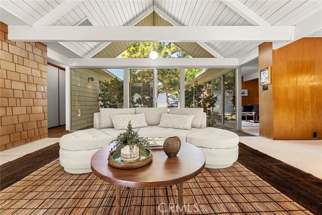 Detail Gallery Image 20 of 56 For 1074 N Granada, Orange,  CA 92869 - 5 Beds | 2 Baths