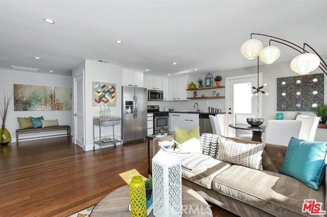 Front Image Thumbnail for CRPF26087872