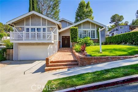21716 Costanso St, Woodland Hills, CA 91364