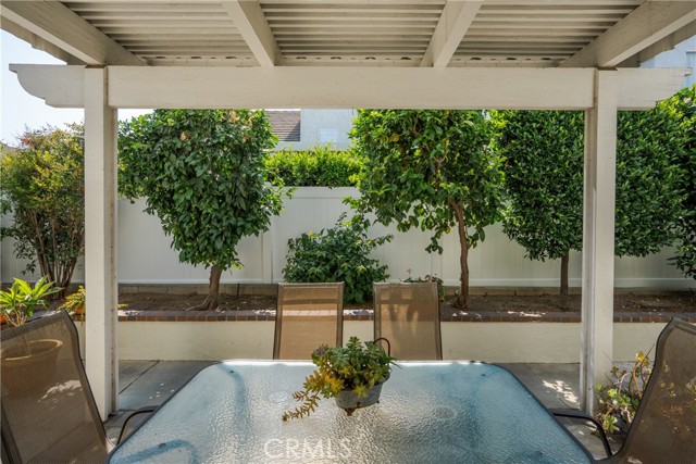 7018 Princeton Place, Rancho Cucamonga CA: https://media.crmls.org/medias/d8fd5ae6-f2c3-46f8-8ba4-d0d13e926cfd.jpg