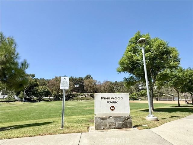 48 Hawksmoor, Aliso Viejo CA: https://media.crmls.org/medias/d8fdfcea-a491-48be-a7f7-4ee2be3ba149.jpg