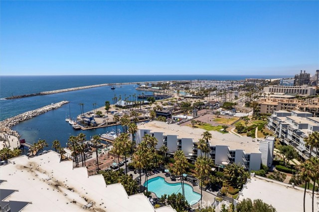 Detail Gallery Image 37 of 41 For 510 the Village #307,  Redondo Beach,  CA 90277 - 2 Beds | 2 Baths