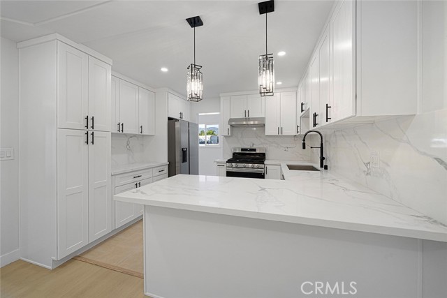 Detail Gallery Image 3 of 27 For 1758 N Madera, Ontario,  CA 91764 - 6 Beds | 3 Baths