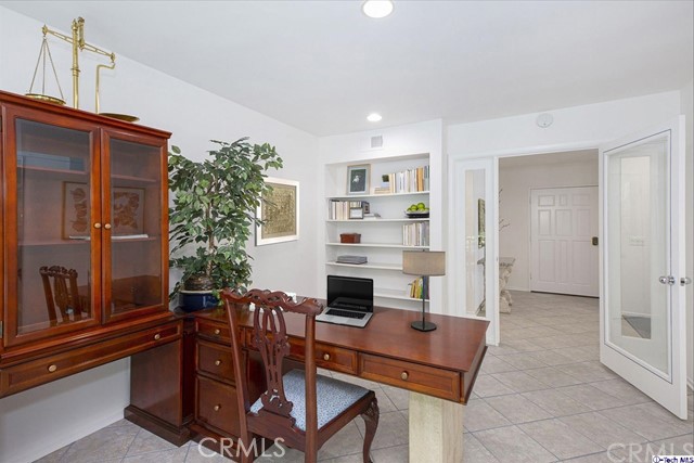 3 Bed Home for Sale in Encino, California