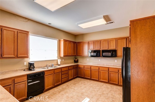 Detail Gallery Image 33 of 35 For 7380 via Real Ln, Yucca Valley,  CA 92284 - 3 Beds | 2 Baths