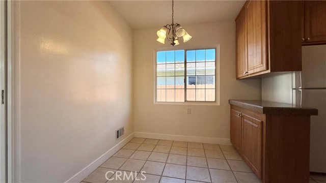 Detail Gallery Image 9 of 26 For 1048 E 45th Way, Long Beach,  CA 90807 - 3 Beds | 2 Baths