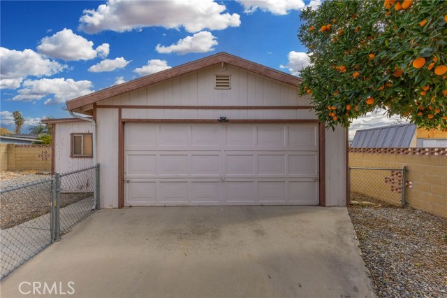 Detail Gallery Image 4 of 36 For 340 Potrero St, San Jacinto,  CA 92582 - 2 Beds | 2 Baths