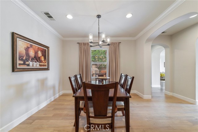 Detail Gallery Image 24 of 39 For 4437 Cabot Dr, Corona,  CA 92883 - 3 Beds | 2/1 Baths