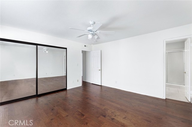 Detail Gallery Image 25 of 33 For 1421 12th St #4,  Manhattan Beach,  CA 90266 - 2 Beds | 3 Baths