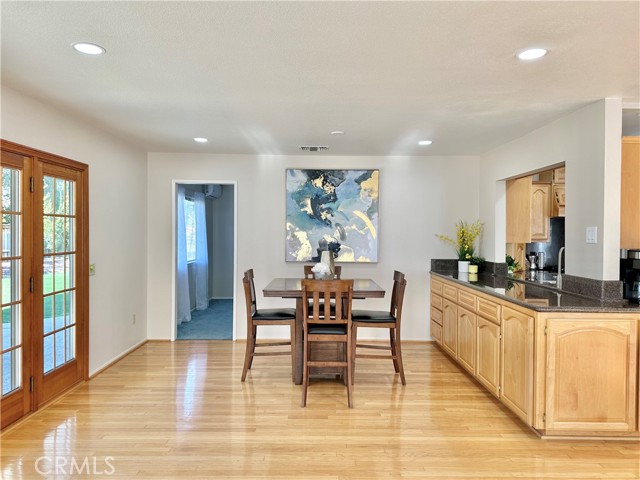 Detail Gallery Image 21 of 56 For 1421 Diamond Ct, Redlands,  CA 92374 - 5 Beds | 2/1 Baths