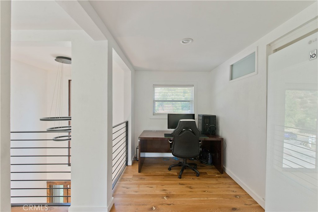 MLS #SR25238228 image #24