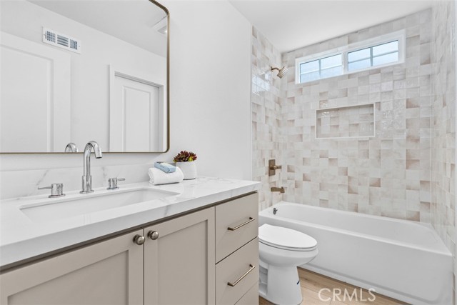 26492 Jacinto Drive, Mission Viejo CA: https://media.crmls.org/medias/d9025fc6-d265-4d90-adcb-0d115ee63a47.jpg