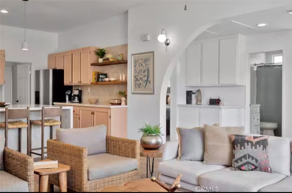 MLS #OC25251150 image #4