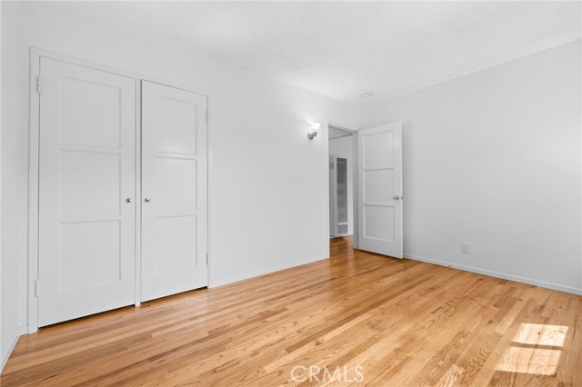 Detail Gallery Image 9 of 20 For 675 N Rosemary Ln, Burbank,  CA 91505 - 2 Beds | 1 Baths