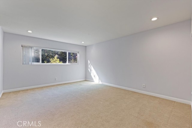 Detail Gallery Image 7 of 15 For 5215 Lennox Ave, Sherman Oaks,  CA 91401 - 4 Beds | 2 Baths