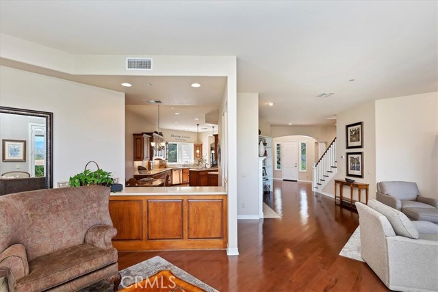 Detail Gallery Image 20 of 70 For 5606 Royal Ridge Ct, Riverside,  CA 92506 - 3 Beds | 3/1 Baths