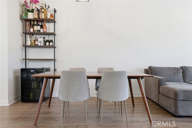 Detail Gallery Image 9 of 36 For 2700 E Chaucer #13,  Los Angeles,  CA 90065 - 4 Beds | 3/1 Baths