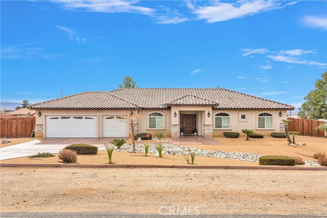 Image 3 for 19345 Saint Timothy Court, Apple Valley, CA 92307
