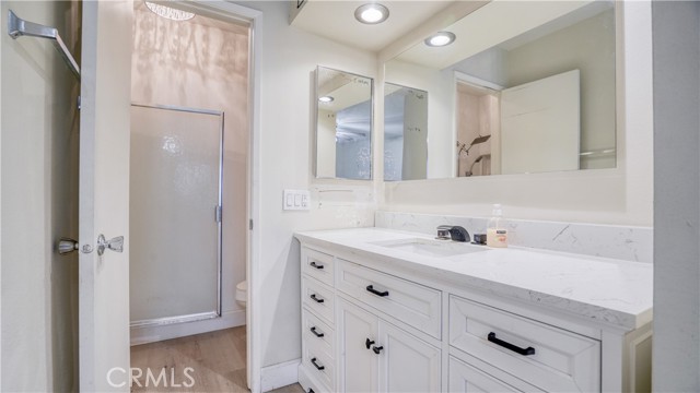 Detail Gallery Image 13 of 25 For 1101 W Macarthur, Santa Ana,  CA 92707 - 2 Beds | 2 Baths