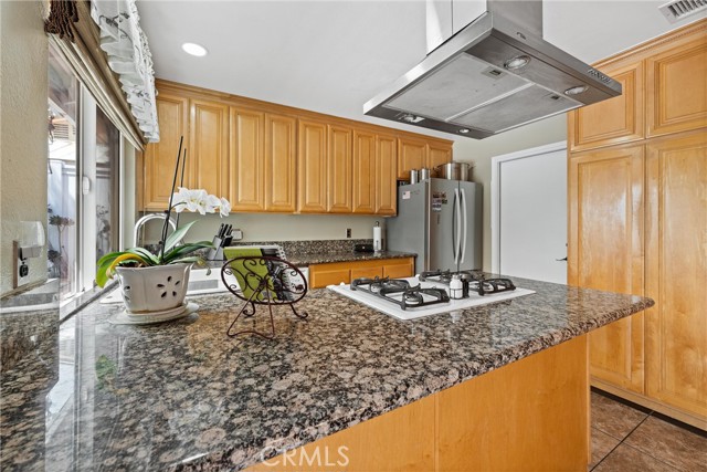 11449 Morning Star Lane, Moreno Valley CA: https://media.crmls.org/medias/d906fe69-fd2e-4561-90e3-1b20162e0546.jpg