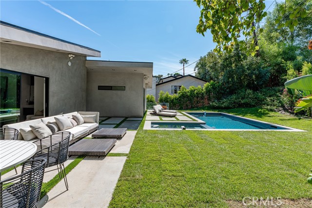 Detail Gallery Image 61 of 65 For 22268 Avenue San Luis, Woodland Hills,  CA 91364 - 5 Beds | 5/1 Baths