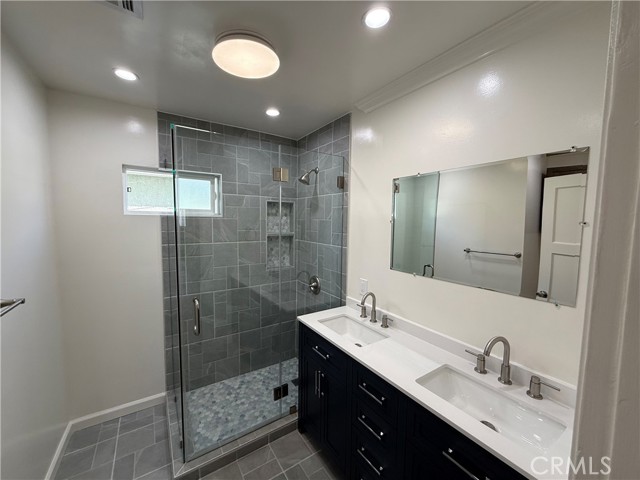 Detail Gallery Image 8 of 15 For 5809 Repetto Ave, East Los Angeles,  CA 90022 - 3 Beds | 1 Baths