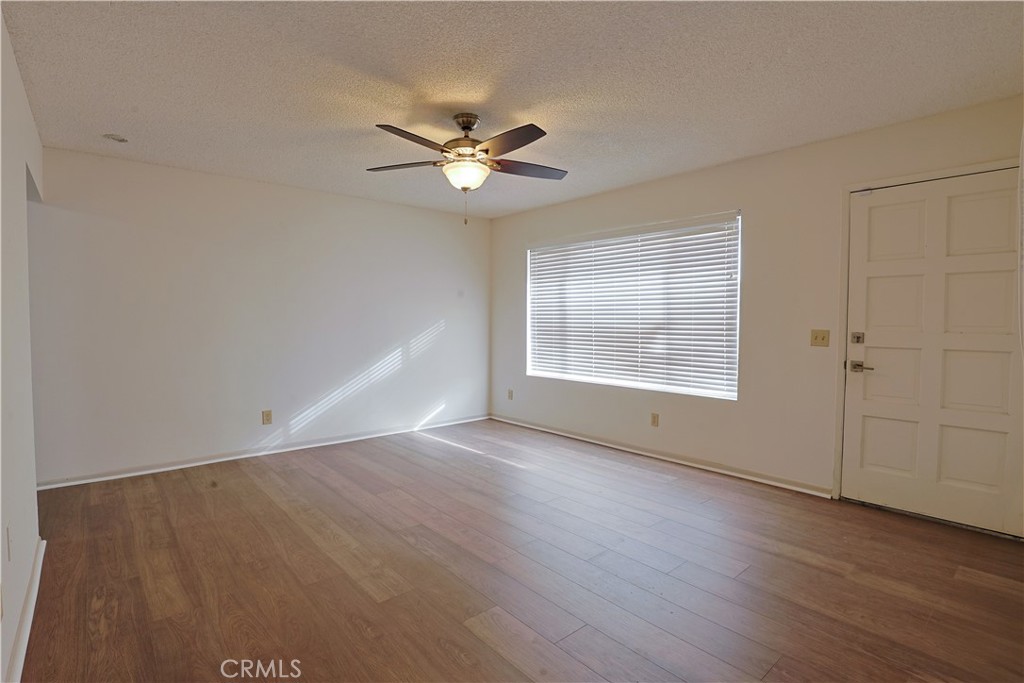 MLS #DW25266015 image #8