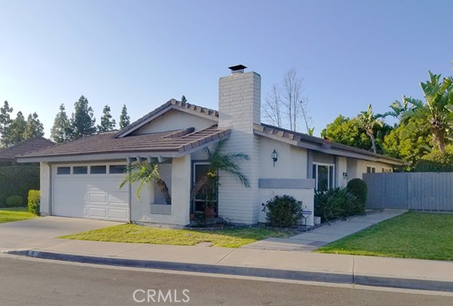 6 Poinsettia, Irvine, CA 92604