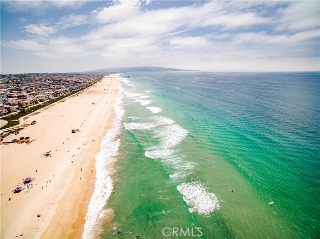 204 38th Street, Manhattan Beach, California 90266, 3 Bedrooms Bedrooms, ,2 BathroomsBathrooms,Residential,Sold,38th,SB22186761