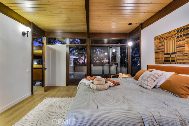 20289 Westpoint Drive, Riverside CA: https://media.crmls.org/medias/d9097a23-337c-438b-b219-1ff205ce9708.jpg