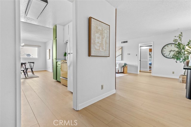 Detail Gallery Image 7 of 52 For 320 E Stocker St #208,  Glendale,  CA 91207 - 1 Beds | 1 Baths