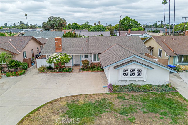 11511 Margie Lane, Garden Grove CA: https://media.crmls.org/medias/d90a648a-4b89-496f-b649-6d00ca742e80.jpg