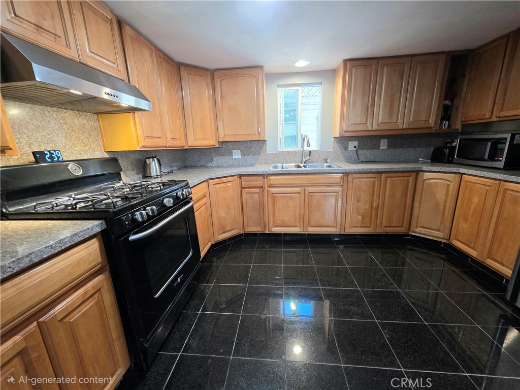 MLS #SB25265437 image #2