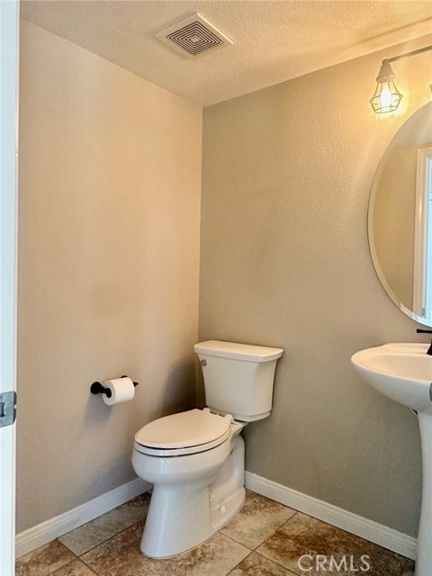 Detail Gallery Image 12 of 51 For 40606 Cartier St, Murrieta,  CA 92563 - 4 Beds | 2/1 Baths