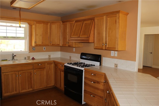 30875 Morningside Street, Lucerne Valley CA: https://media.crmls.org/medias/d90c37b3-1566-4b5d-9fca-6aa2e3cb8a6d.jpg
