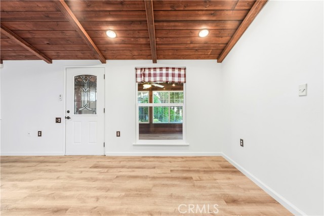 2 Bed Home for Sale in Newhall, California