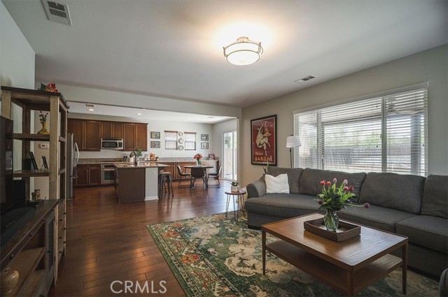 Detail Gallery Image 17 of 44 For 32804 Red Carriage Rd, Winchester,  CA 92596 - 5 Beds | 3 Baths