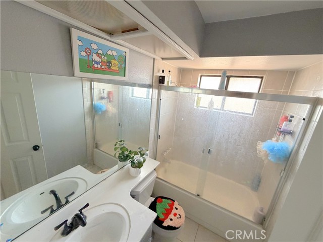 Detail Gallery Image 34 of 46 For 5102 Cantlewood, Palmdale,  CA 93552 - 4 Beds | 3 Baths