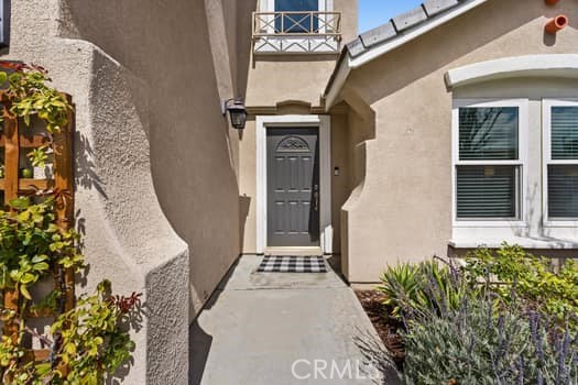 145 Buckthorn Way, Corona CA: https://media.crmls.org/medias/d90d0a34-04e9-4248-8f5f-c30308e8093c.jpg