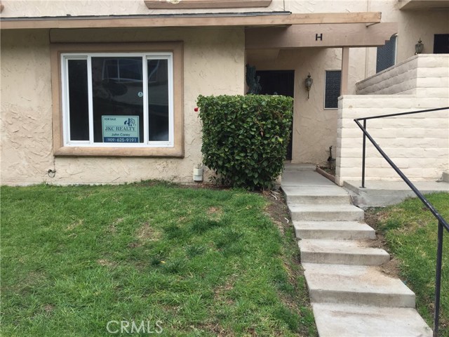 3700 Mountain Ave #5H, San Bernardino, CA 92404