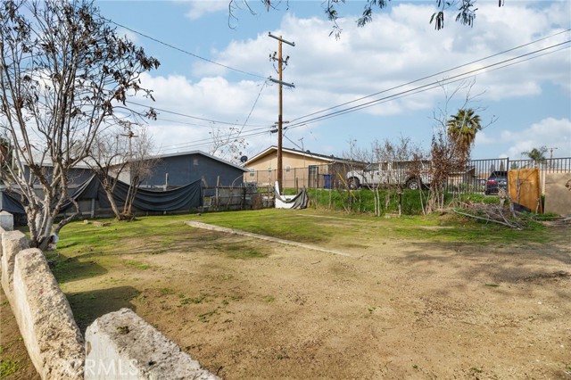 Detail Gallery Image 21 of 24 For 1130 Jeffrey St, Bakersfield,  CA 93305 - 2 Beds | 1 Baths