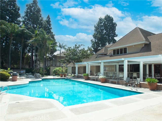 Detail Gallery Image 17 of 34 For 2559 Plaza Del Amo #205,  Torrance,  CA 90503 - 2 Beds | 2/1 Baths