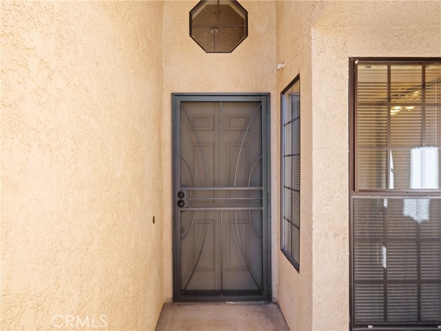 Detail Gallery Image 6 of 35 For 11632 Pepper Ln, Apple Valley,  CA 92308 - 2 Beds | 2 Baths