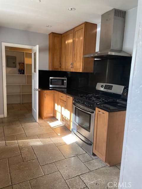 Detail Gallery Image 12 of 32 For 803 N Glendale Ave, Glendale,  CA 91206 - 4 Beds | 2 Baths