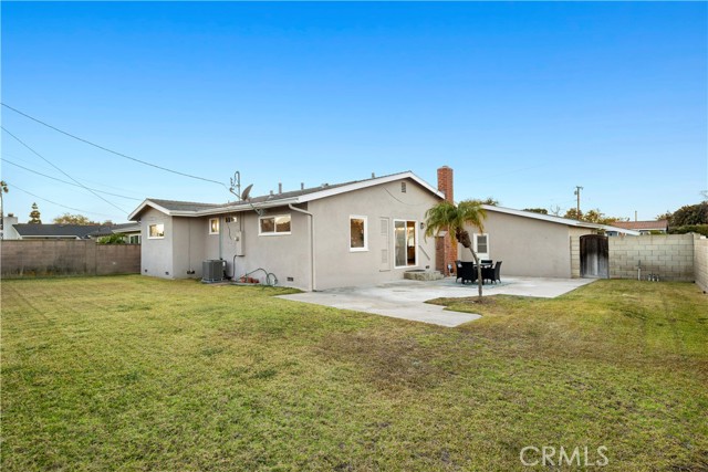 Detail Gallery Image 15 of 16 For 3064 Royce Ln, Costa Mesa,  CA 92626 - 3 Beds | 1/1 Baths