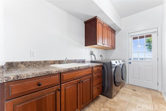 918 Reposado Drive, La Habra Heights CA: https://media.crmls.org/medias/d9110039-4aa1-451e-a438-3d1a6c9bac1e.jpg