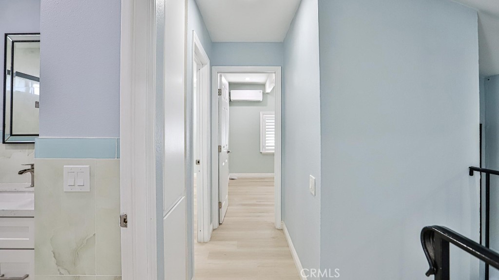 MLS #OC25233956 image #24